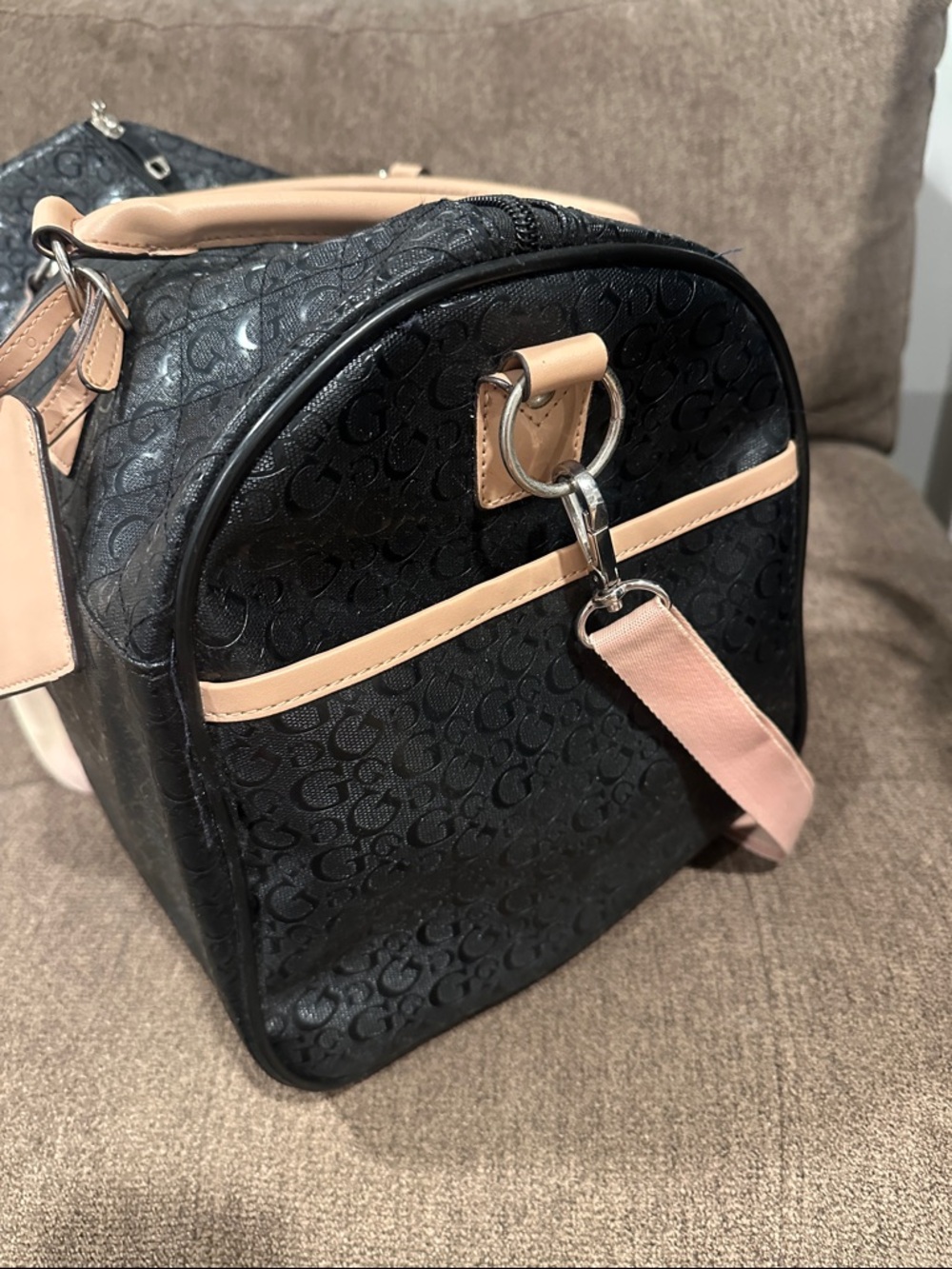 Guess Black Glossy Monogram Weekender with Tan Accents - Picture 5 of 9